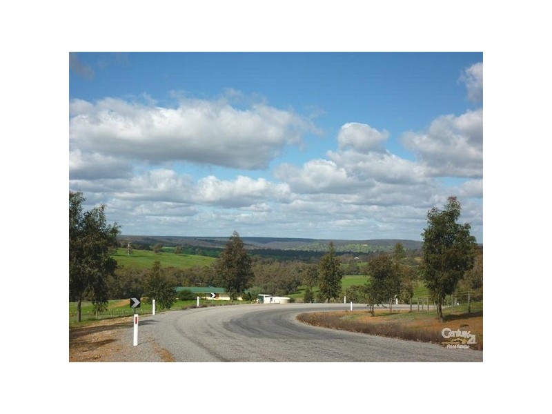 152 Dexter Chase, Lower Chittering WA 6084