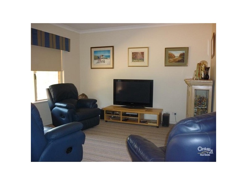 192 Archibald Street, Muchea WA 6501