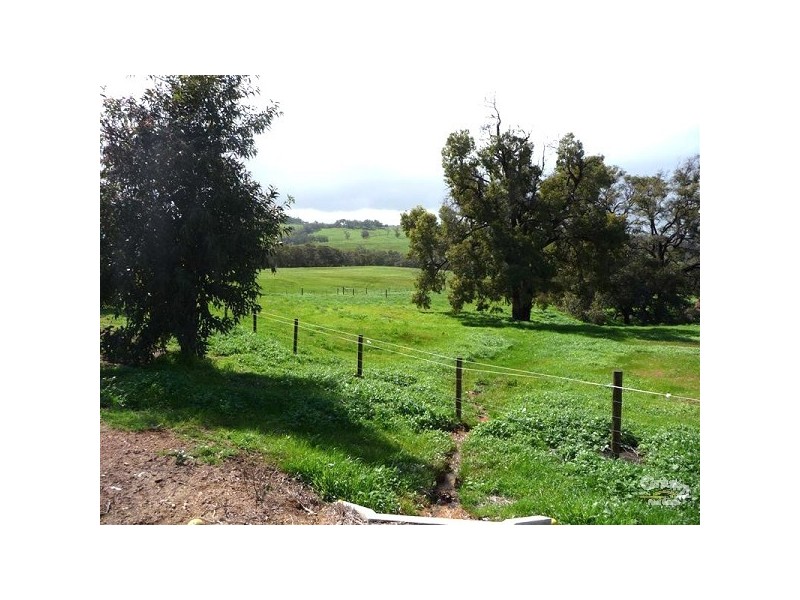 58 Dexter Chase, Lower Chittering WA 6084