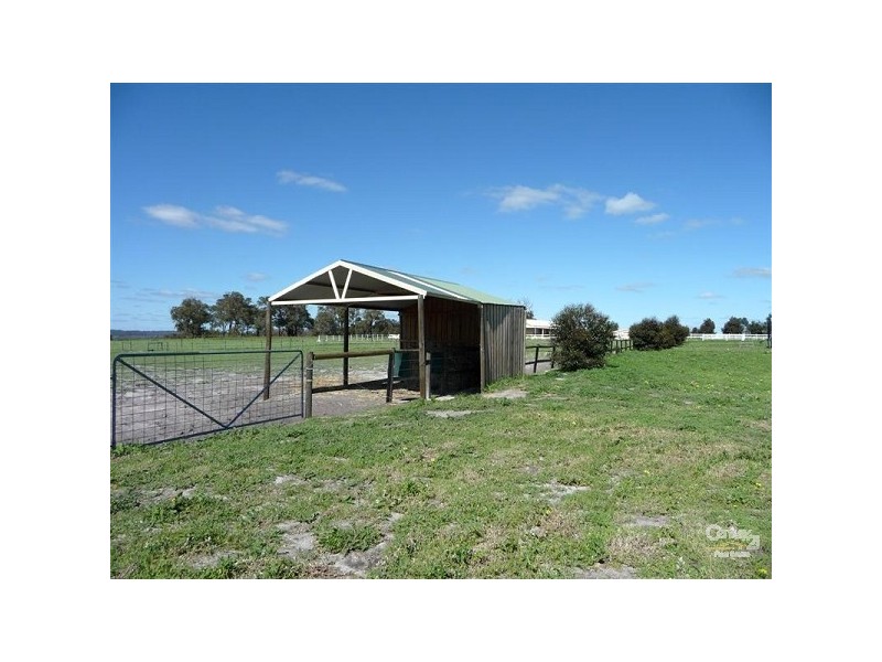 140 Ayrshire Loop, Lower Chittering WA 6084