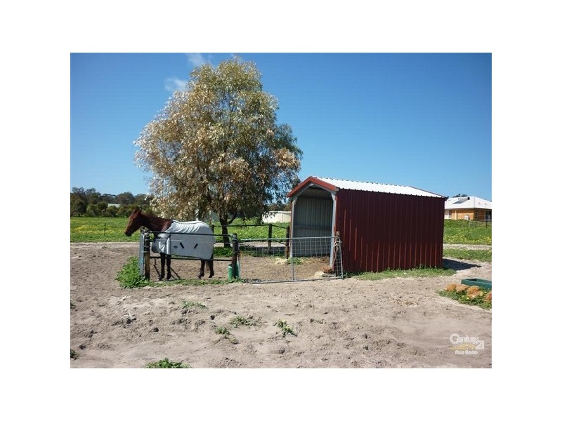 42 Texon Ridge, Lower Chittering WA 6084