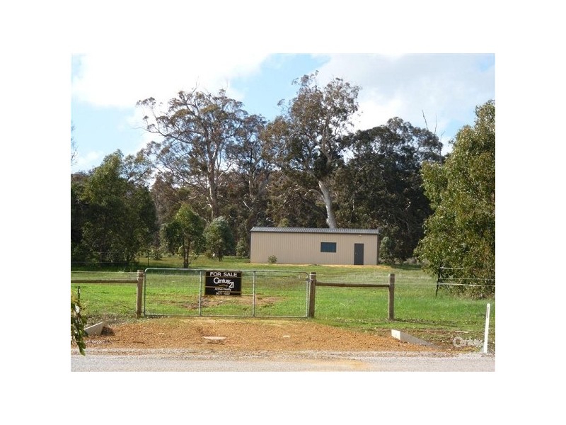 184 Wisteria Way, Chittering WA 6084