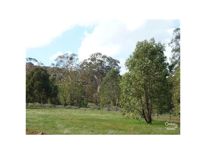 184 Wisteria Way, Chittering WA 6084