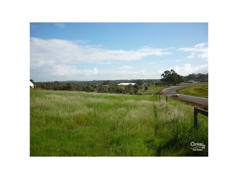 155 Alawoona Circle, Bullsbrook WA 6084
