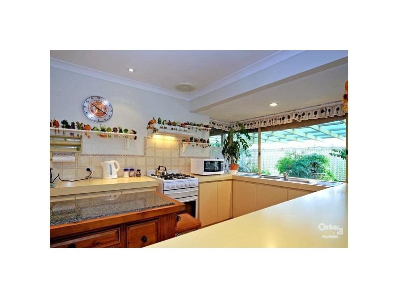 11 Ridgetop Trail, Bullsbrook WA 6084