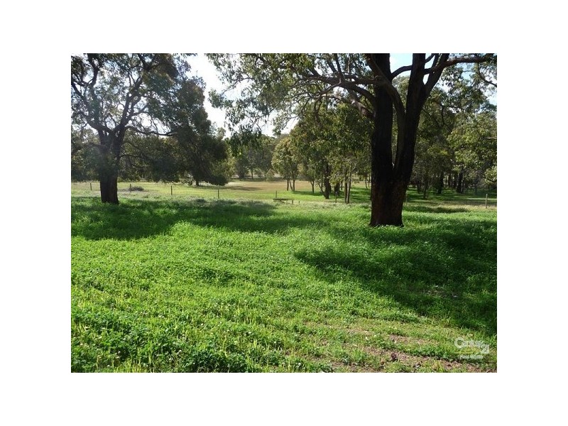 11 Ridgetop Trail, Bullsbrook WA 6084