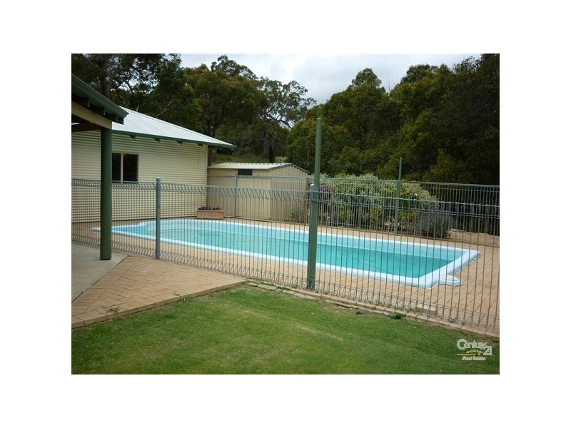 16 Bonita Road, Bullsbrook WA 6084