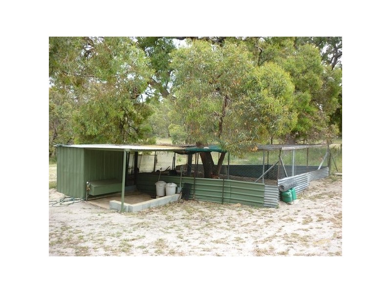 16 Bonita Road, Bullsbrook WA 6084