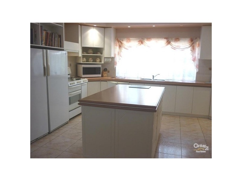 33 Hereford Way, Lower Chittering WA 6084