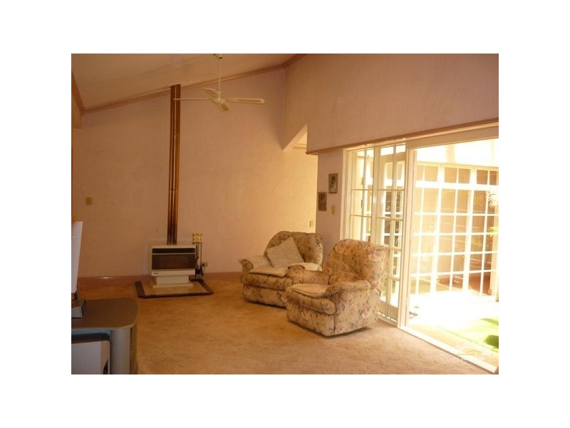 33 Hereford Way, Lower Chittering WA 6084