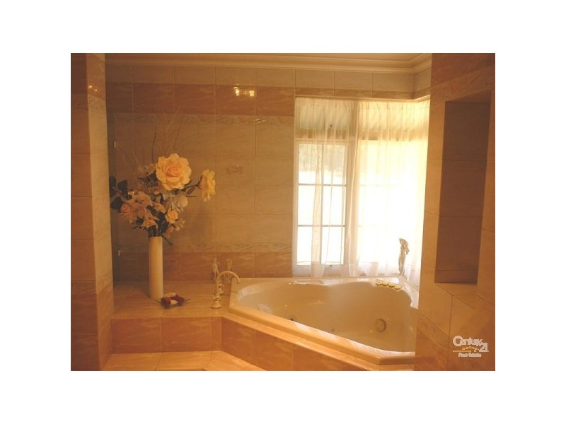 33 Hereford Way, Lower Chittering WA 6084