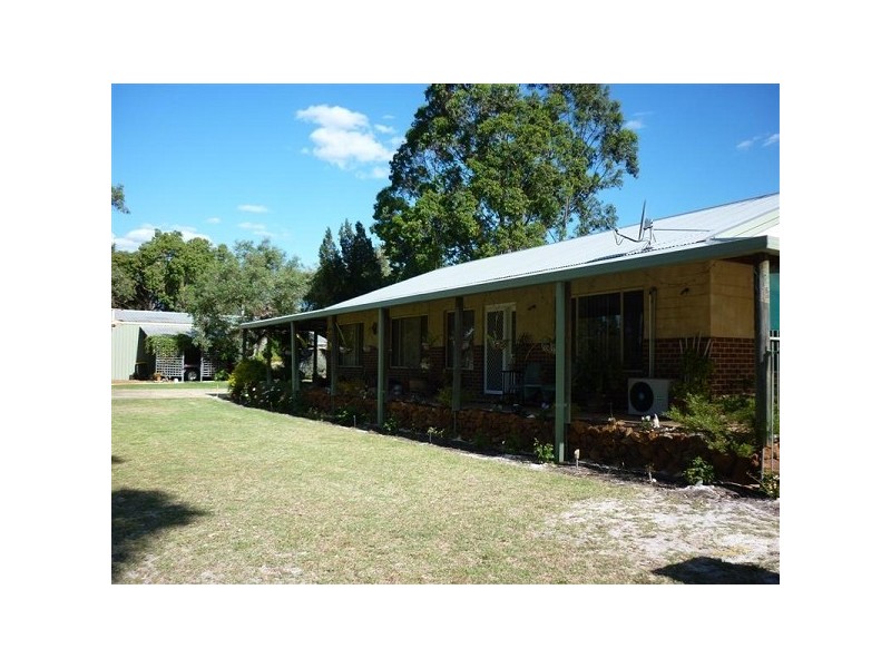 4 Deanhead Street, Bullsbrook WA 6084