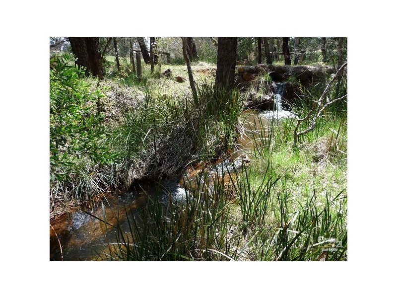 1884 Chittering Rd, Lower Chittering WA 6084