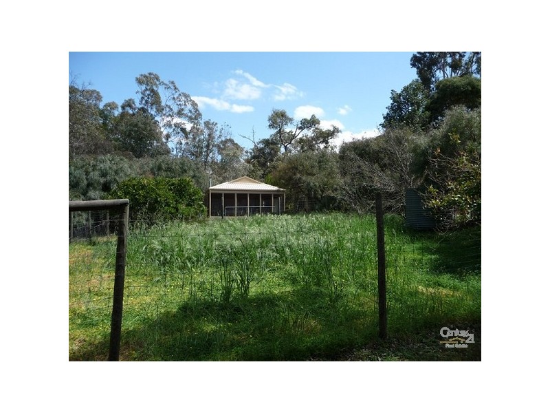 1884 Chittering Rd, Lower Chittering WA 6084