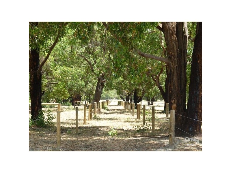 201 Jenkins Road, Bullsbrook WA 6084