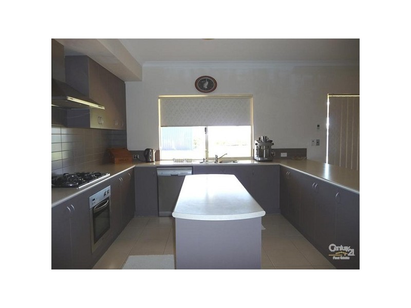 16 Kendall Street, Muchea WA 6501