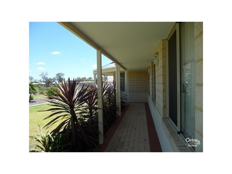 16 Kendall Street, Muchea WA 6501