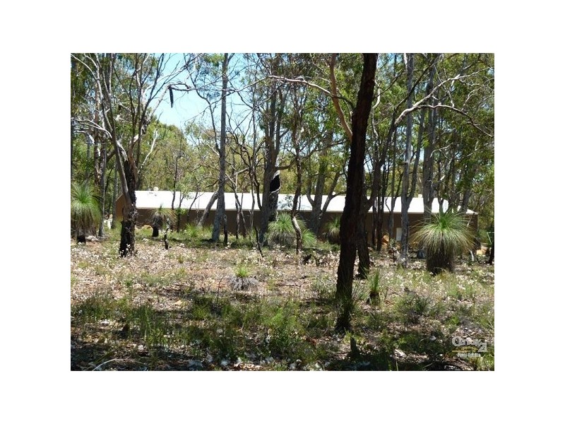 117 Leschenaultia Drive, Chittering WA 6084