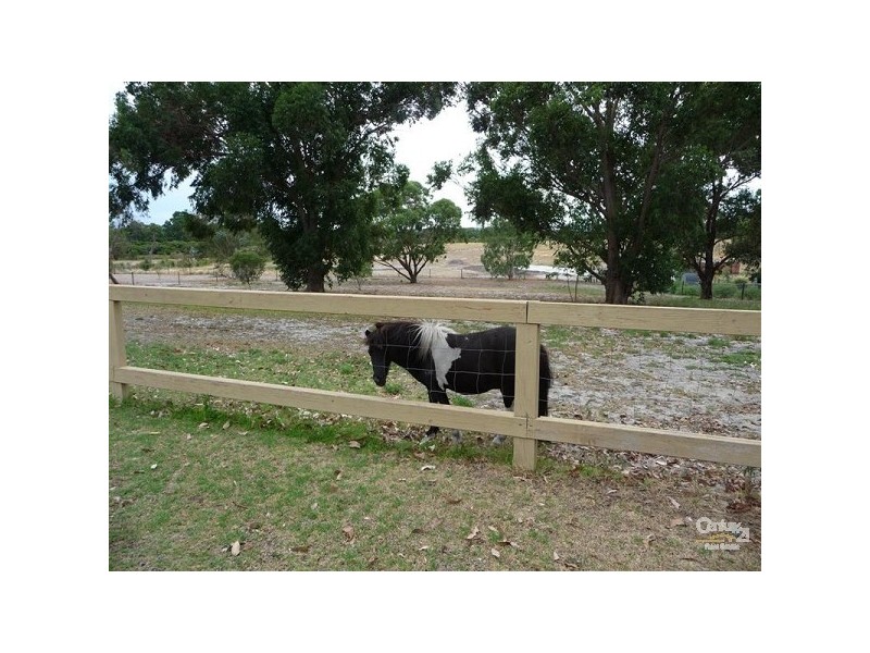 90 Payne Street, Muchea WA 6501