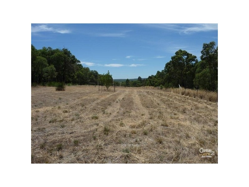 16 Red Poll Court, Lower Chittering WA 6084