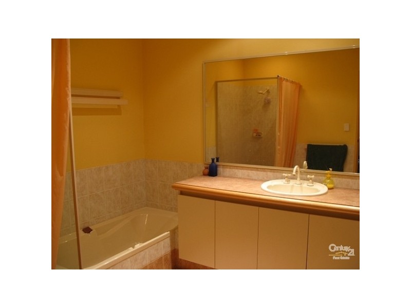 185 Powderbark Road, Lower Chittering WA 6084