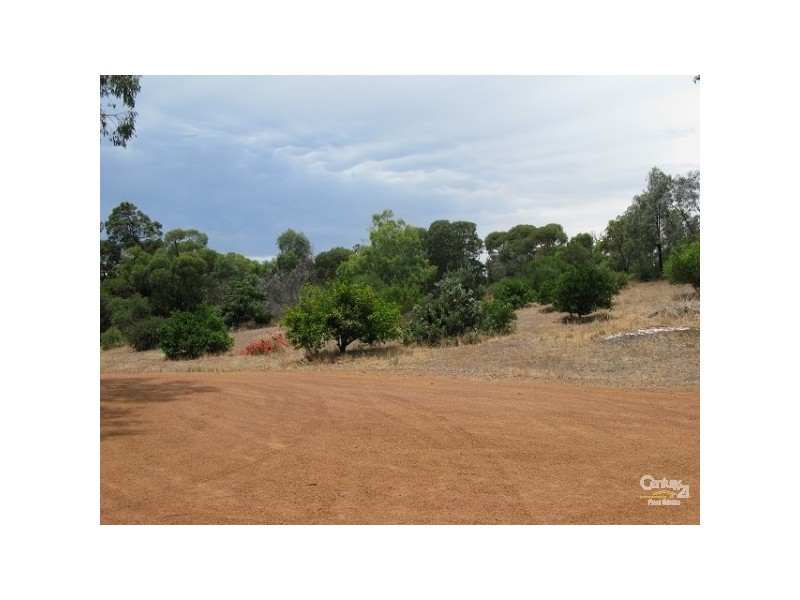 185 Powderbark Road, Lower Chittering WA 6084
