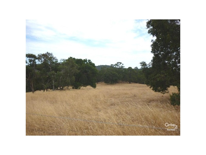 2 Wilson Road, Bullsbrook WA 6084