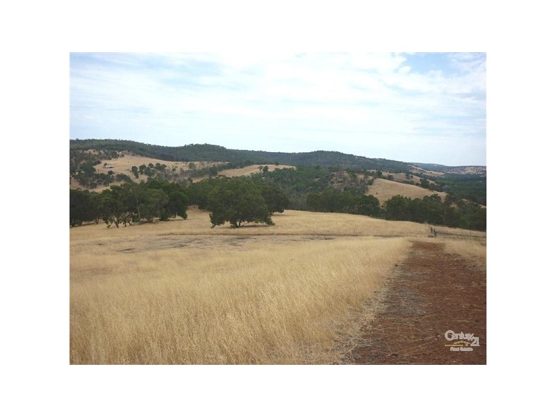 2 Wilson Road, Bullsbrook WA 6084