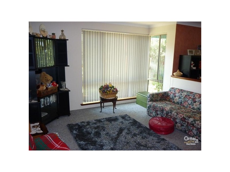 10 Strachan Road, Bullsbrook WA 6084