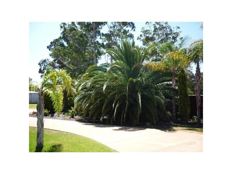 10 Strachan Road, Bullsbrook WA 6084