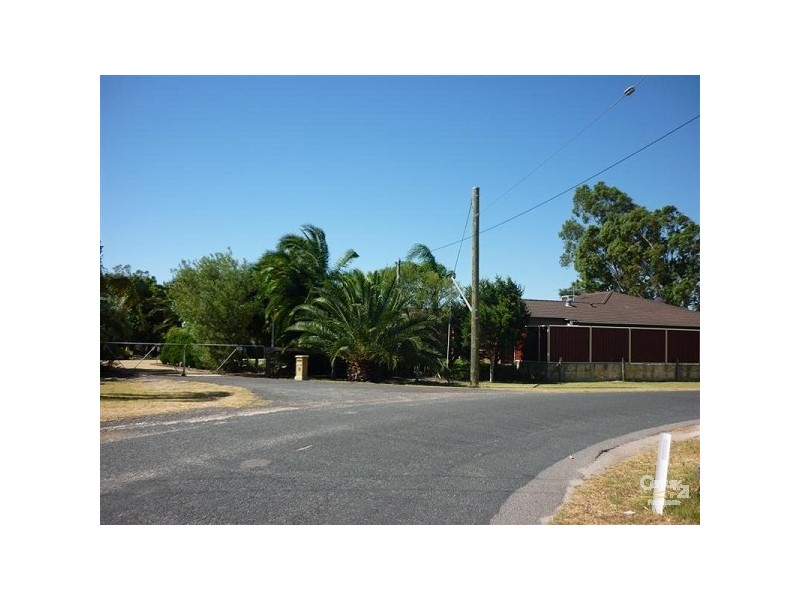 10 Strachan Road, Bullsbrook WA 6084