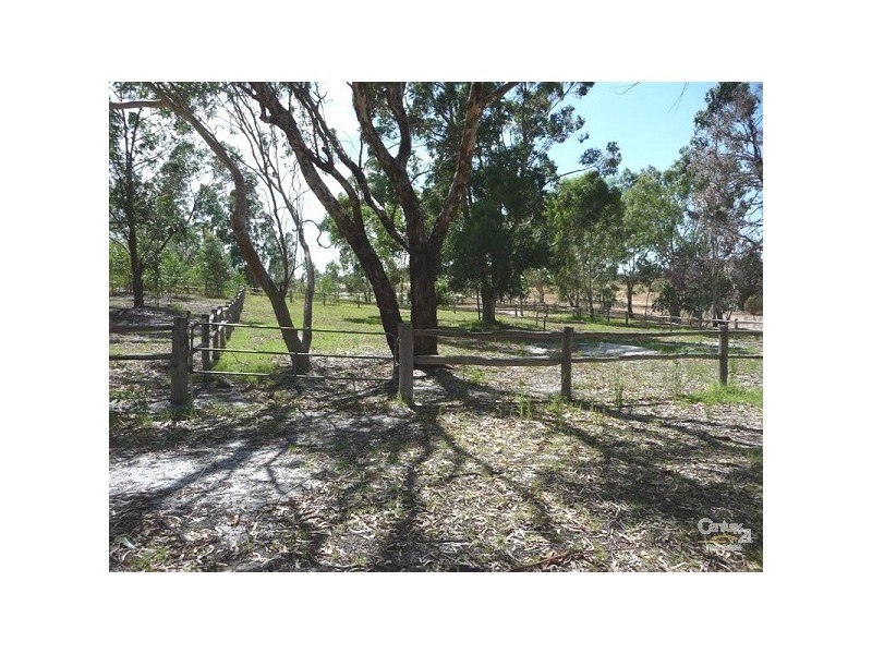 14 Payne Street, Muchea WA 6501