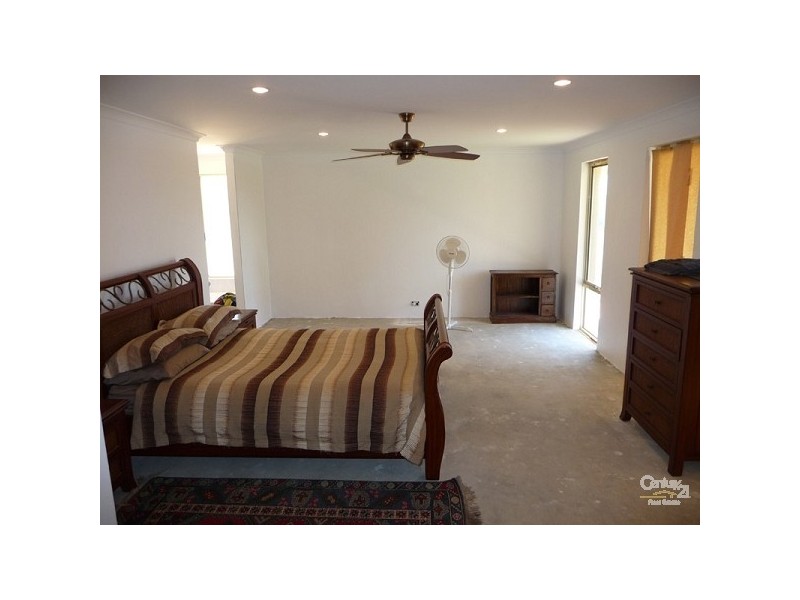 26 Honeypot Road, Lower Chittering WA 6084