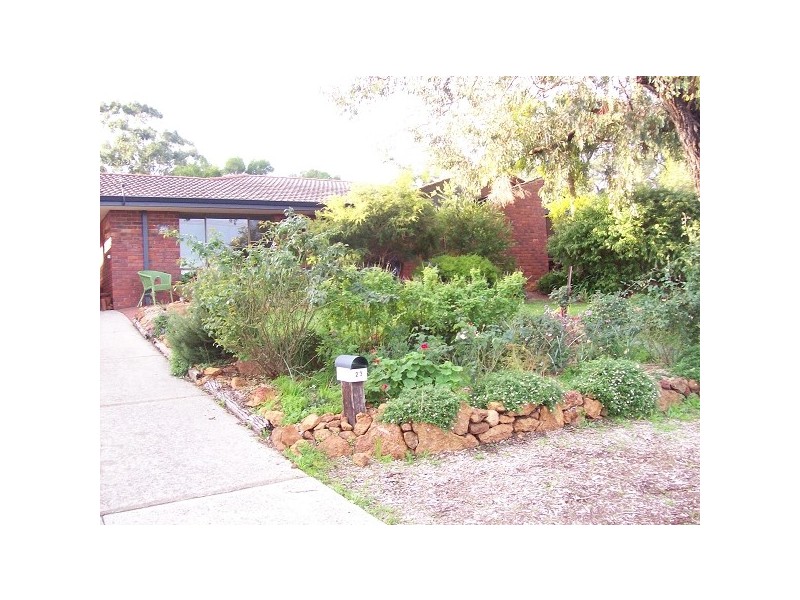 23 Baronet Road, Lesmurdie WA 6076