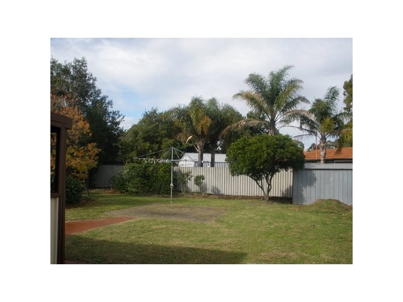 29 Hicks Street, Forrestfield WA 6058