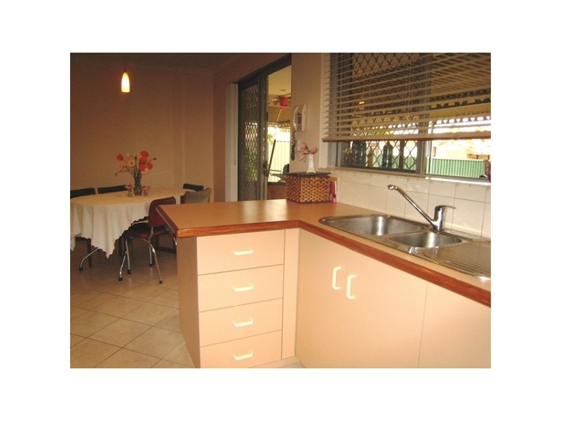 42 Range View Road, High Wycombe WA 6057