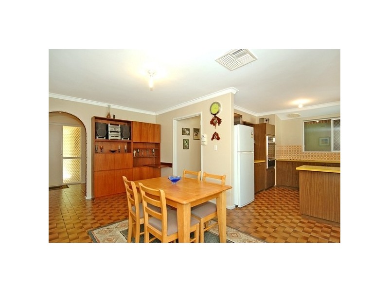 403 Maddington Road, Orange Grove WA 6109
