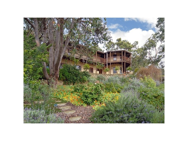 79 Kalamunda Road, Kalamunda WA 6076