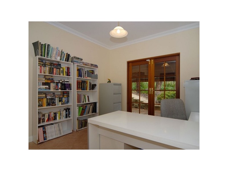 79 Kalamunda Road, Kalamunda WA 6076