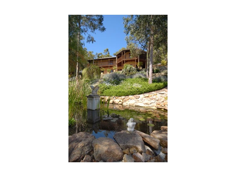 79 Kalamunda Road, Kalamunda WA 6076