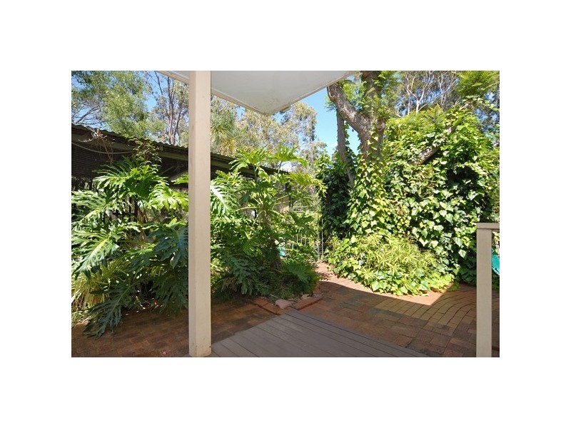 11 Taylor Road, Kalamunda WA 6076