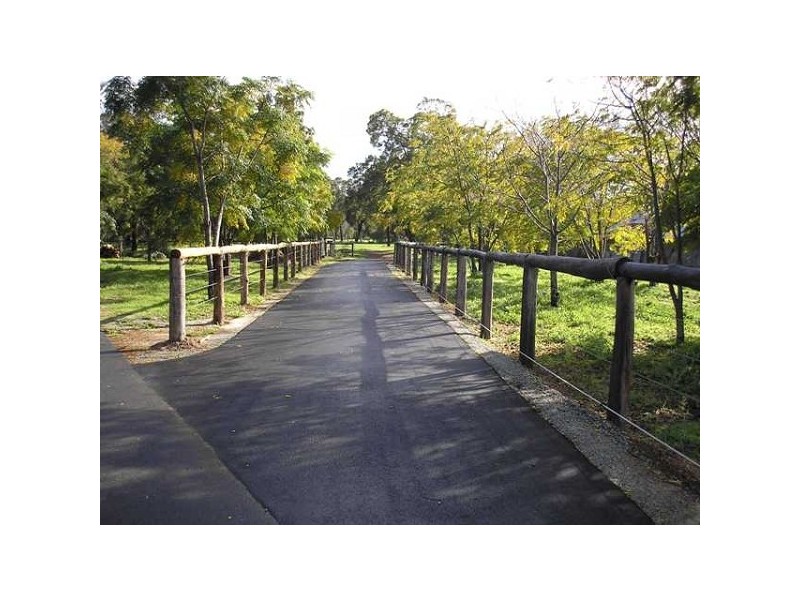 Wattle Grove WA 6107