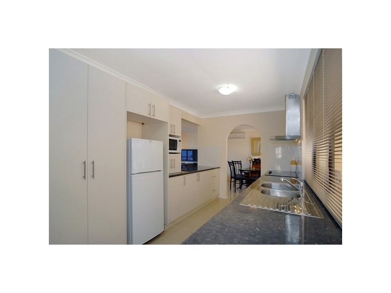 14 Brigalow Way, Lesmurdie WA 6076