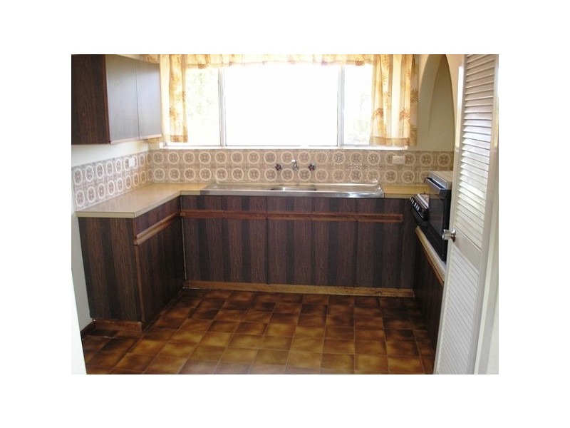 72 Allamanda Way, Forrestfield WA 6058