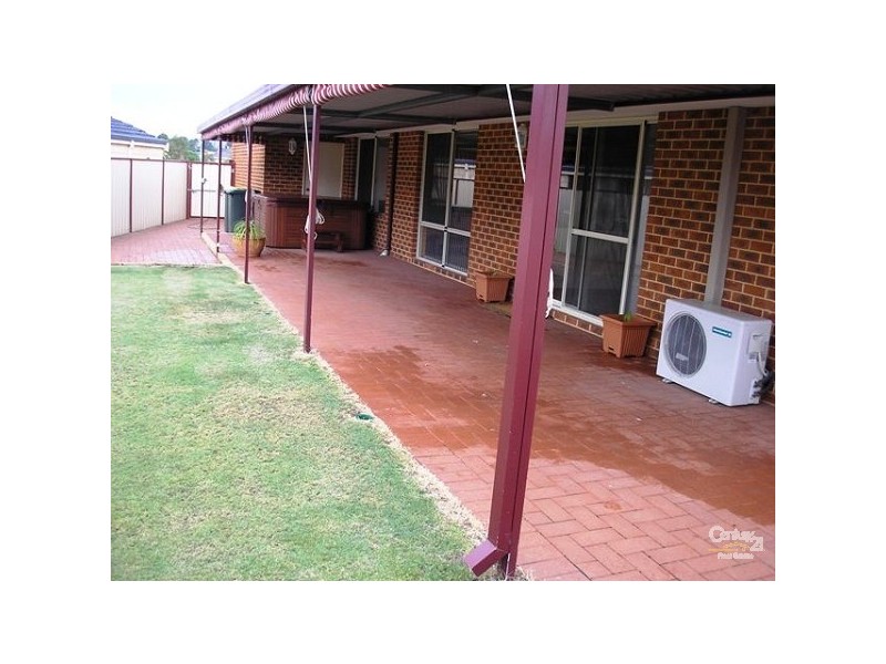 36 Plane Tree Green, Forrestfield WA 6058