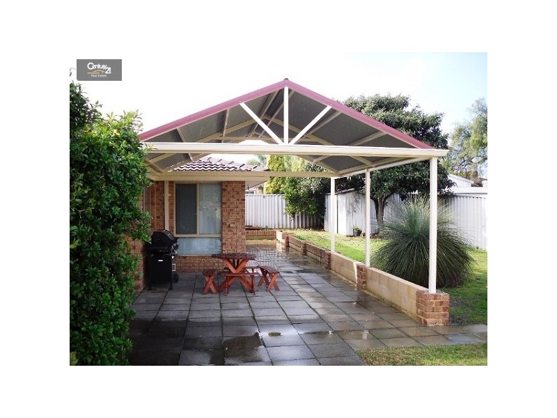 16 Pelican Loop, High Wycombe WA 6057