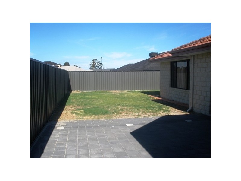 274 Adelaide Street, High Wycombe WA 6057