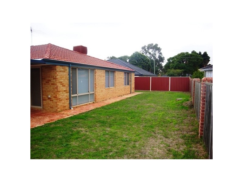 3 Myerson Crescent, Maida Vale WA 6057
