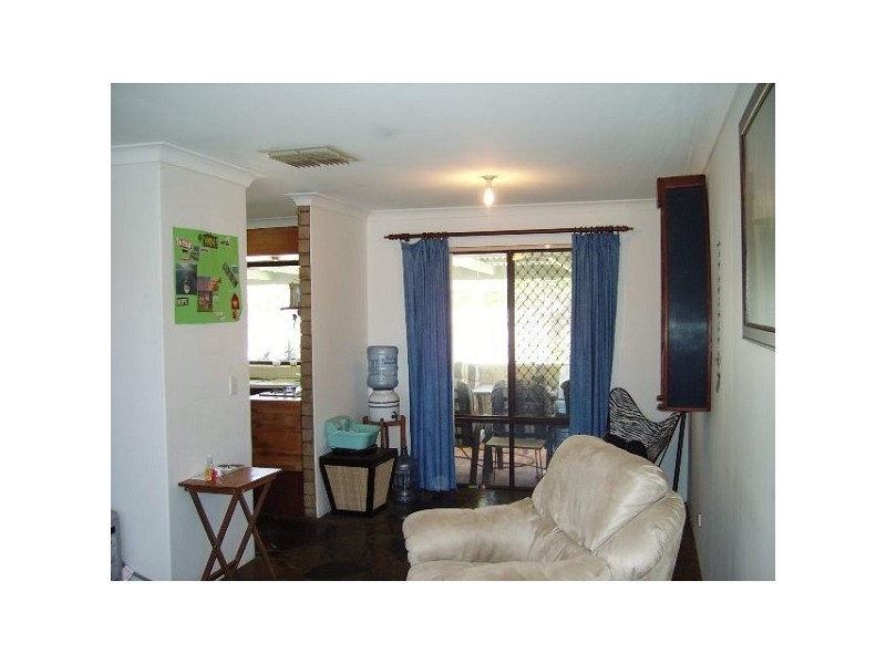 64 Agincourt Drive, Forrestfield WA 6058