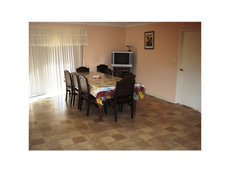 29 Marble Place, Forrestfield WA 6058